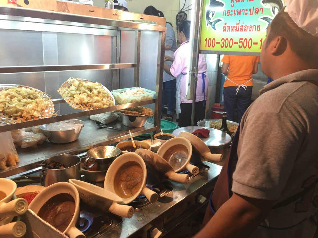 Bangkok street food, il meglio e devo trovarlo.